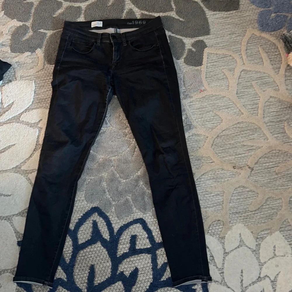 Women’s GAP legging jean size 28/6‎